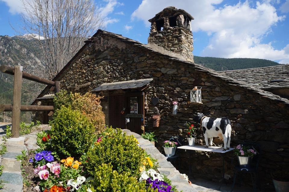 Masia Can Constans Queralbs Exterior foto